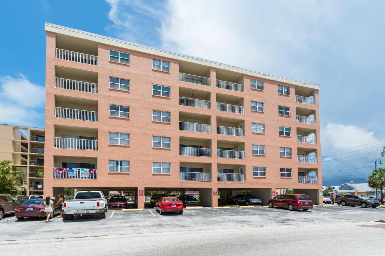 301 Beach Place Condos セント・ピート・ビーチ エクステリア 写真